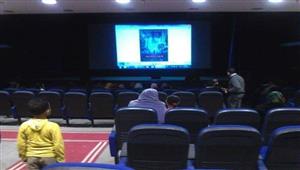 لأول مرة.. عرض أفلام العيد في قرية جمال عبد الناصر بأسيوط - فيديو وصور