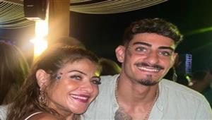  نجل هيدي كرم يخطف الأضواء في أحدث ظهور.. والجمهور: "شبهك أوي"