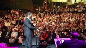 ظهور نادر.. كاظم الساهر ينشر صورة مع ابنه "وسام"