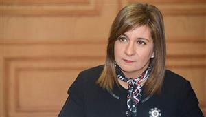 نبيلة مكرم: خرجت من الوزارة لدعم أسرتي.. وأفكر في كتابة مذكراتي| فيديو