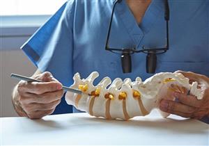 6 أمراض تصيب العمود الفقري- اذهب للطبيب في تلك الحالات