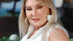 "هاتوا صوري".. نادية الجندي تكشف حقيقة إجرائها عمليات تجميل و"فيلر" الشفايف