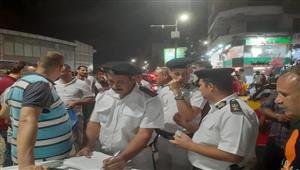 إغلاق 13 محًلًا في الإسكندرية لمخالفتها المواعيد الصيفية- صور 