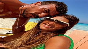  عيد الحب 2023.. هكذا احتفلت ياسمين عبد العزيز مع زوجها أحمد العوضي