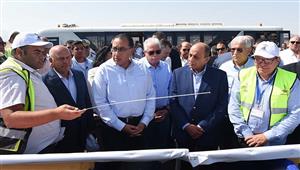 بالصور- رئيس الوزراء يتابع تطبيق منظومة الحلول الرقمية الذكية والدفع الإلكتروني بشرم الشيخ