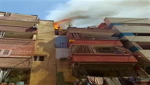 ضابط ينقذ مسنة من حريق عقار الإسكندرية.. الداخلية تحسم الجدل