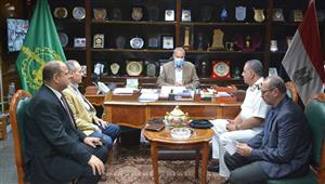 محافظ القليوبية يناقش المرحلة الثانية لتطوير طريق فريد ندا ببنها