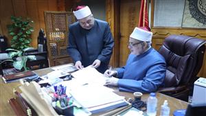 نجاح 100%.. اعتماد نتيجة الدور الثاني للشهادتين الابتدائية والإعدادية لأبنائنا في الخارج