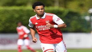 أصغر لاعب في بريميرليج.. لاعب آرسنال يكسر الرقم القياسي