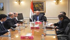 قطاع الأعمال تبحث فرص تدريب عمال الشركات مع الجامعة الألمانية بالقاهرة