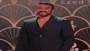 "أنا أخوك" أحمد العوضي يوجه رسالة لعامل النظافة صاحب واقعة كشري "التحرير" 