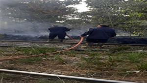 بالصور- حريق في "الهيش" المجاور لشريط السكة الحديد في بني سويف