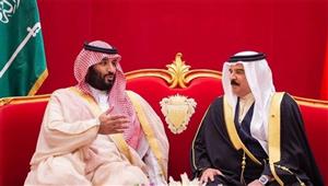 ولي العهد السعودى يلتقى العاهل البحرينى بجدة ويبحثا سبل دعم العلاقات بين البلدين