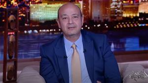 عمرو أديب يعلق على ظهور محمد ثروت بصحبة نجله في حفل جدة