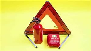 بعد تخفيضها بالمرور.. أسعار الطفاية والمثلث وشنطة الإسعافات بالأسواق