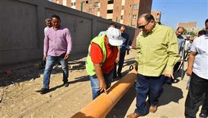 بالصور- محافظ أسيوط يتفقد أعمال توصيل الغاز الطبيعي لقرى "حياة كريمة"