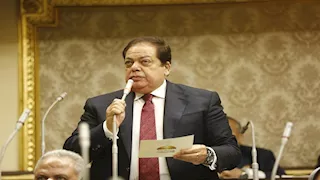 أبو العينين يؤيد اعتراض الرئيس على المادة 25 من قانون جامعة كيان  