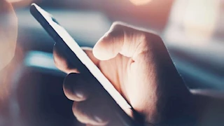 92.6 مليون مستخدم للإنترنت عبر الموبايل.. كيف تغيّر المشهد الإعلامي في مصر؟