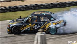 بالفيديو.. نجوم السباقات المصريين يحتفلون بالعام الجديد بطريقتهم الخاصة