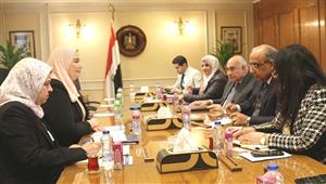 وزيرا قطاع الأعمال والتضامن يبحثان تعزيز التعاون لإقامة مشروعات صغيرة