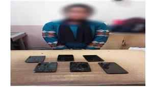 عبر قناة السويس.. أمن المنافذ تضبط فتاة حاولت تهريب نصف كيلو حشيش 