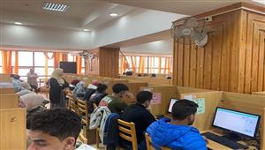 رئيس جامعة كفر الشيخ: 17 ألف طالب أدوا الامتحانات في القطاع الطبي - صور