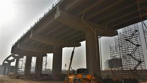 أحدث صور لأعمال تنفيذ محطة الاستاد بمونوريل شرق النيل
