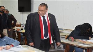 رئيس جامعة الأقصر: امتحانات نصف العام الدراسي منتظمة دون أي معوقات