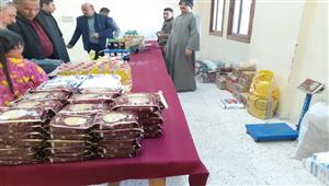 صور.. إقامة 7 معارض "أهلا رمضان" في قرى مركز دير مواس بالمنيا