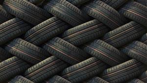 "بورصة الكاوتش".. مقاس 21 يبدأ من 4400 جنيه