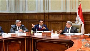 "محلية النواب" تناقش أزمات أسيوط بشأن القمامة بحضور المحافظ