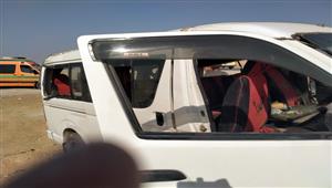 14 مصابًا في انقلاب ميكروباص بالمنيا