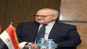 رئيس جامعة القاهرة يبحث تعزيز العلاقات البحثية والأكاديمية مع جامعات باراجواي
