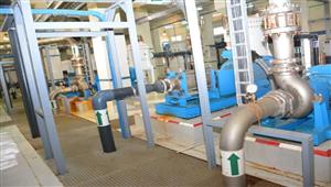 وزير التنمية المحلية يتابع إنشاء محطة تحلية مياه البحر 4 بالرميلة في مطروح