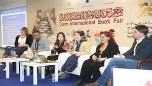 معرض الكتاب يناقش آفاق التعاون الدولي لتعظيم الترجمة التبادلية