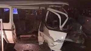 بينهم 6 أطفال.. أسماء 18 مصابًا في انقلاب ميكروباص المنيا