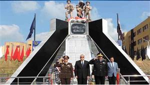 عيد الشرطة الـ71.. وضع إكليل من الزهور على النصب التذكاري بكافة المحافظات