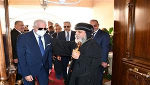 من كاتدرائية السمائيين.. محافظ جنوب سيناء يقدم التهنئة للأقباط بعيد الميلاد - صور