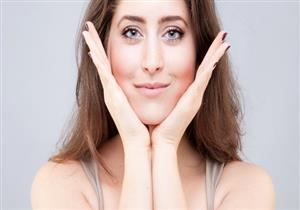 3 تمارين للتخلص من دهون الوجه
