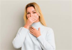 خروج الدم من الفم- حسام موافي يحذر: عرض لمرض خطير