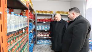 محافظ القاهرة: تخفيضات منافذ السلع تصل لـ 30% مقارنة بالأسواق