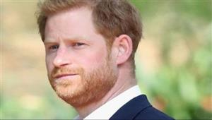 الأمير هاري يدافع عن مذكراته ويرد تهمة العنصرية عن عائلته