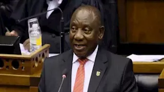 رئيس جنوب أفريقيا لترامب: أنا آسف ليس لدي طائرة لأعطيها لك "فيديو"