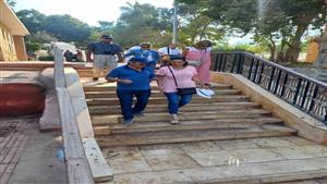  بالصور- وفد سياحي من البرتغال يزور آثار بني حسن وتل العمارنة بالمنيا