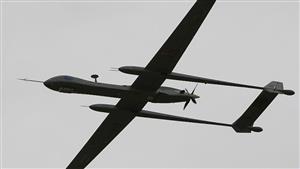 "بحجر".. شاب فلسطيني يسقط طائرة إسرائيلية في الخليل - فيديو