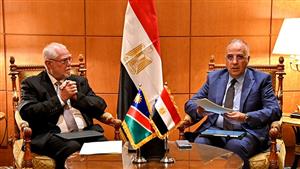 وزير الري يلتقى نظيره الناميبي قبيل إنطلاق "إسبوع القاهرة"