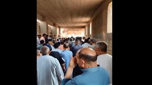 لحظات تشييع جثمان نجم مسرح مصر محمد بطاوي في مسقط رأسه بالفيوم - فيديو وصور