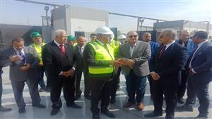 صور.. وزير العمل ومحافظ أسيوط يتابعان إجراءات السلامة المهنية في شركات البترول