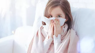 "اعتقدت أنها نزلة برد".. امرأة تكتشف إصابتها بسرطان الأمعاء القاتل