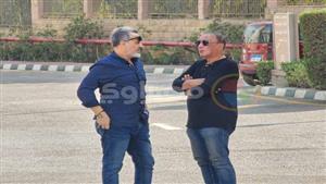 إيهاب فهمي يشارك في جنازة الفنان عثمان محمد علي (صور)